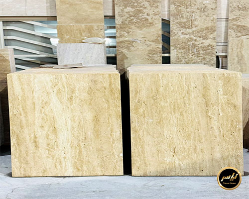 سنگ تراورتن موج‌دار؛ بهترین انتخاب نمای لوکس با دوام بالا. معرفی انواع و خرید مستقیم از صنایع سنگ نیاسری